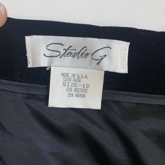 Vintage Velvet A Line Midi Skirt L Black  Studio G Fairy Grunge Goth Made USA - Picture 2 of 8